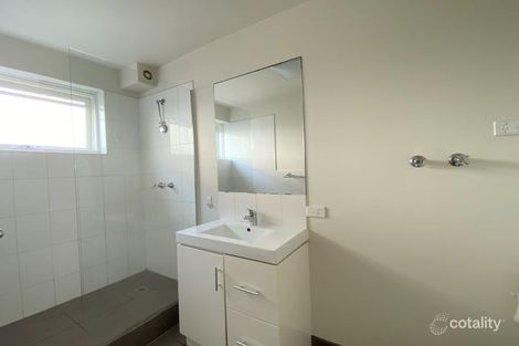 Property photo of 2/70 Westbury Street St Kilda East VIC 3183