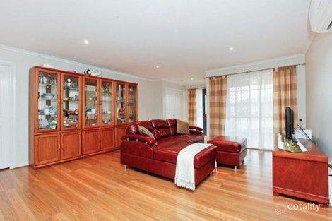 Property photo of 39 Flinders Crescent Wyndham Vale VIC 3024