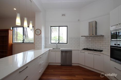 17 Woodstock St, Mayfield, NSW 2304