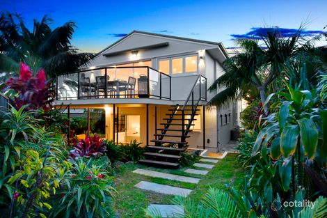 Property photo of 16 Carpenter Crescent Warriewood NSW 2102