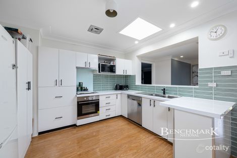 Property photo of 31 St George Crescent Sandy Point NSW 2172
