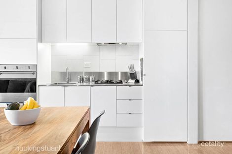 Property photo of 110/7 Shakespeare Grove St Kilda VIC 3182