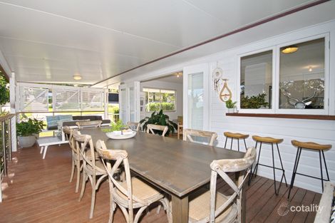 Property photo of 98 Petersen Street Wynnum QLD 4178