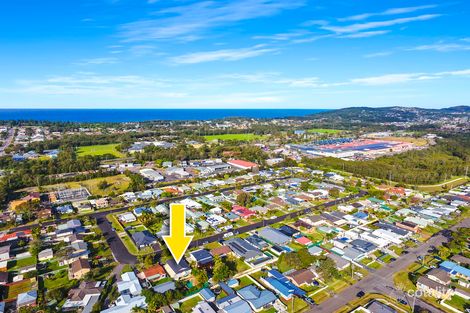 Property photo of 98 Kathleen White Crescent Killarney Vale NSW 2261
