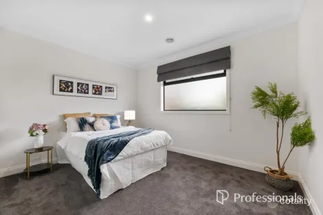 Property photo of 17 Madeline Street Glen Iris VIC 3146