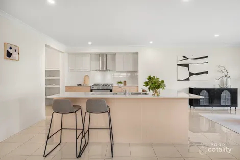 Property photo of 49 Baycrest Drive Point Cook VIC 3030