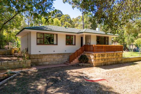 785 Walker St, Mundaring, WA 6073