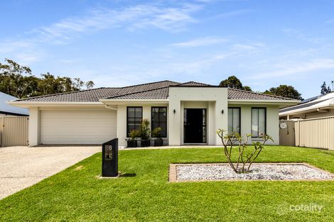 6 Marmont St, Pelican Waters, QLD 4551