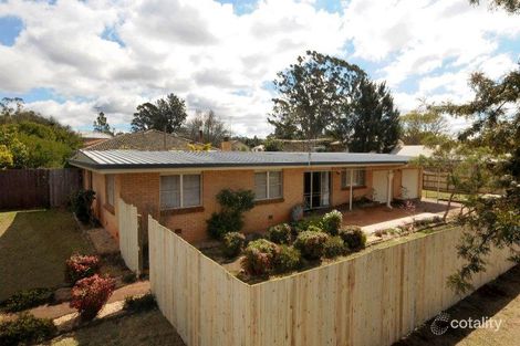 9 Doherty St, Rockville, QLD 4350