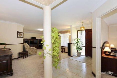 Property photo of 6 Glenroy Gardens Port Kennedy WA 6172