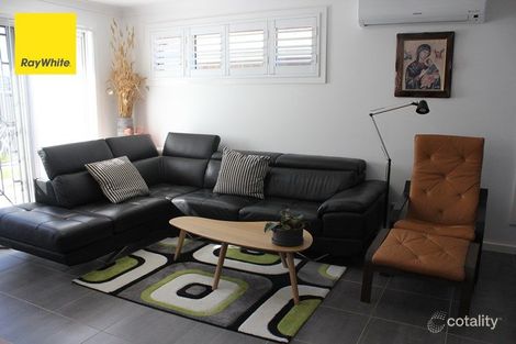 Property photo of 78 Tamworth Crescent Hoxton Park NSW 2171