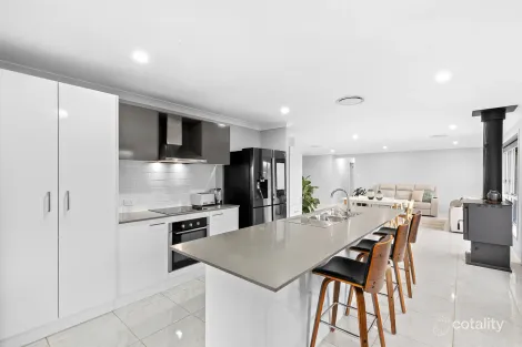 Property photo of 22 Devine Grove South Maroota NSW 2756