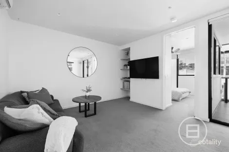 Property photo of 4/131 Glen Eira Road St Kilda East VIC 3183
