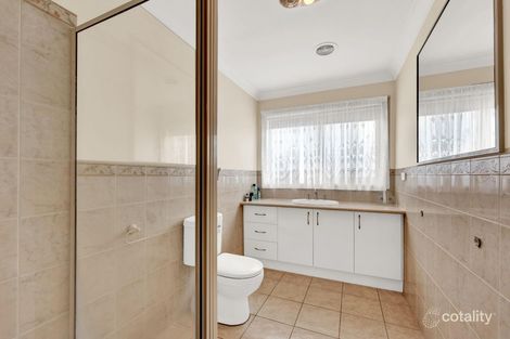 Property photo of 14 Oakes Court Altona Meadows VIC 3028