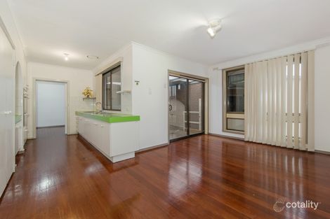 Property photo of 4 Redditch Crescent Deer Park VIC 3023