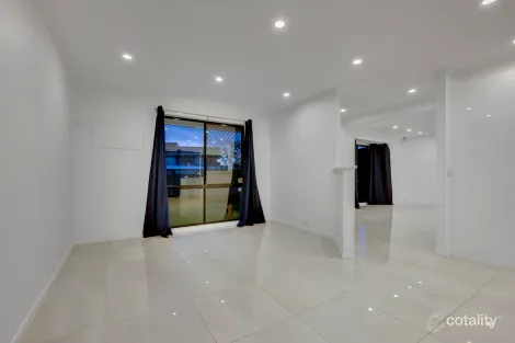 Property photo of 26 Wallaroo Way Doolandella QLD 4077
