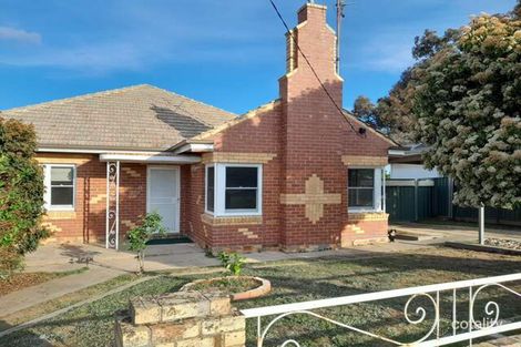 Property photo of 17 Woolcock Avenue Kangaroo Flat VIC 3555