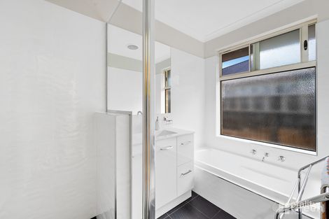 Property photo of 17 Beverston Terrace Erskine WA 6210