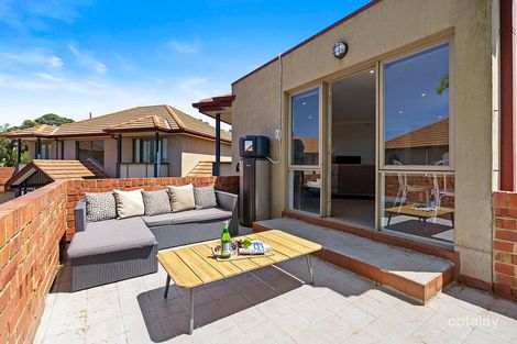 12/5-7 Hall St, Cheltenham, VIC 3192