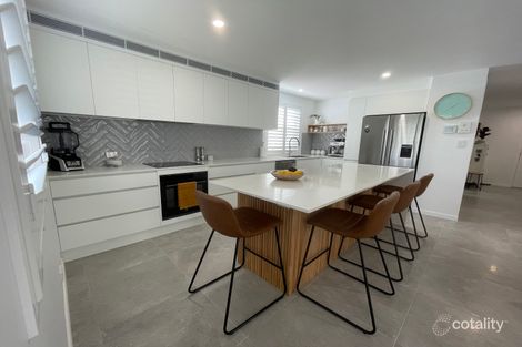 Property photo of 5/29 Second Avenue Broadbeach QLD 4218