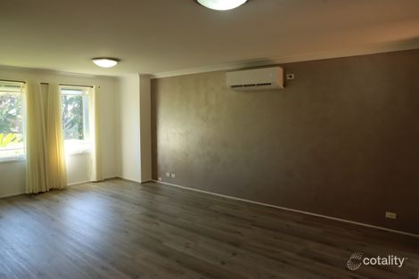 Property photo of 4 Gatley Court Wattle Grove NSW 2173