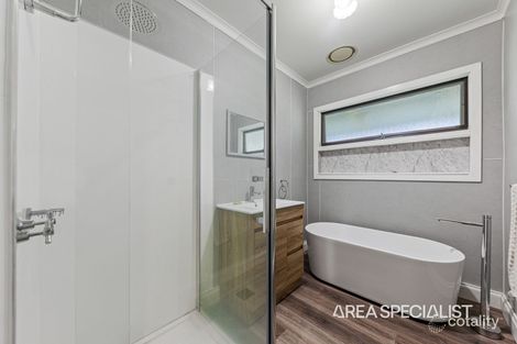 Property photo of 11 Latta Road Nar Nar Goon VIC 3812