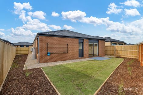 Property photo of 5 Horton Drive Werribee VIC 3030