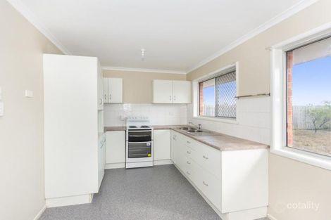 Property photo of 13 Alexander Court Rasmussen QLD 4815
