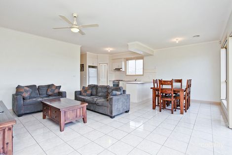 Property photo of 2/27 Harmony Drive Tarneit VIC 3029