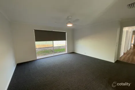 Property photo of 4 Denny Court Thurgoona NSW 2640