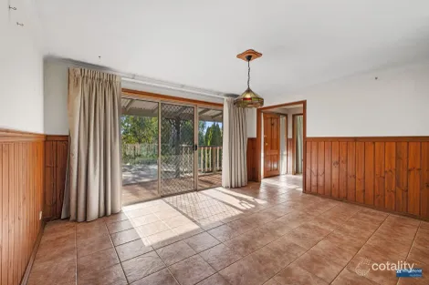Property photo of 11 Roy Street Loch VIC 3945