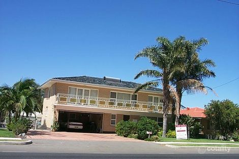 83 Hale Rd, Forrestfield, WA 6058