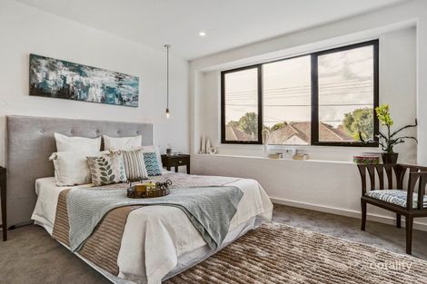 Property photo of 37A Robert Street Bentleigh VIC 3204