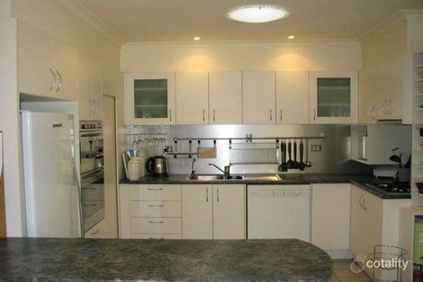 Property photo of 68 Clifton Street Balwyn North VIC 3104