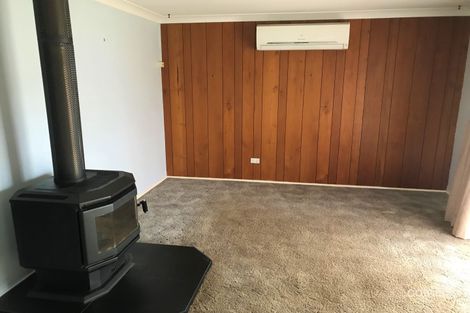Property photo of 11 Anzac Place Orange NSW 2800