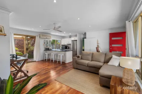 Property photo of 25 Montezuma Drive Burleigh Waters QLD 4220