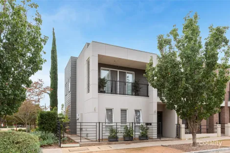 31 Finnis St, Blakeview, SA 5114