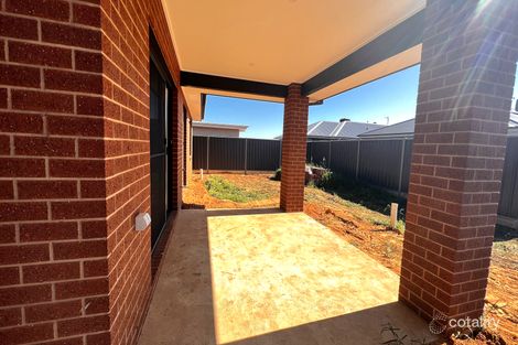 Property photo of 66 Peter Thomson Circuit Yarrawonga VIC 3730