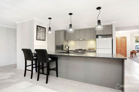 Property photo of 15 Dahlen Place Berwick VIC 3806