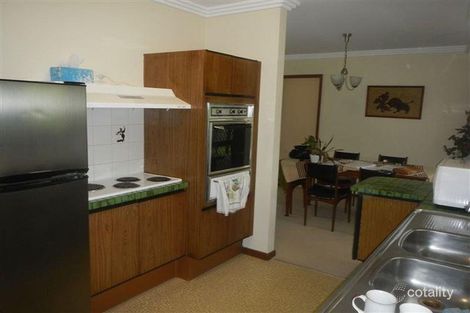 Property photo of 14 Belinda Crescent Springwood QLD 4127