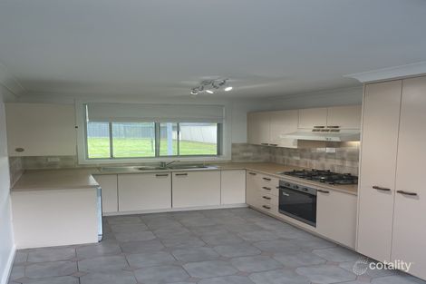 Property photo of 82 Platypus Road Berkeley Vale NSW 2261