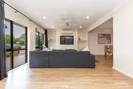 Property photo of 13 Carmel Court Sale VIC 3850