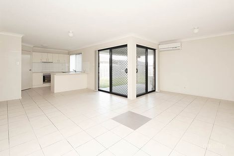 Property photo of 14 Newhaven Street Marsden QLD 4132