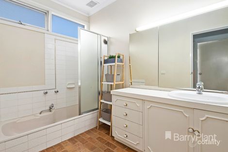 Property photo of 51 Airds Road Templestowe Lower VIC 3107