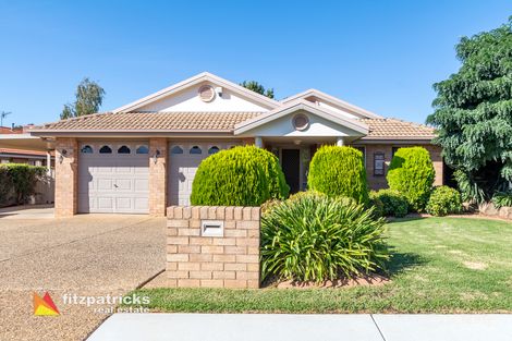 Property photo of 30 Fay Avenue Kooringal NSW 2650