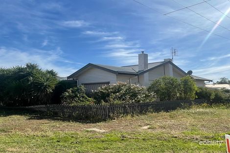 11 Morton St, Rochester, VIC 3561