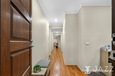 Property photo of 6 Waves Drive Point Cook VIC 3030