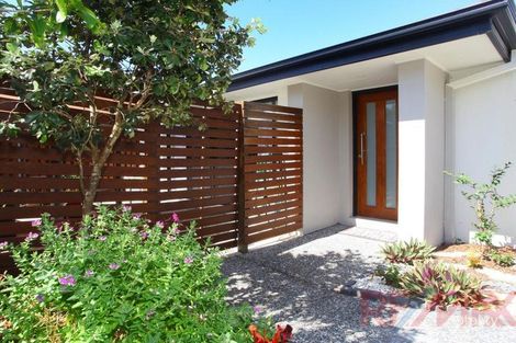 Property photo of 2/16 Firecrest Close Upper Coomera QLD 4209