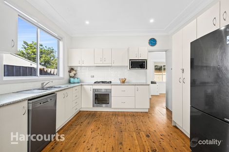 Property photo of 56 Windang Road Primbee NSW 2502