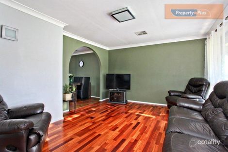 Property photo of 49 Menzies Circuit St Clair NSW 2759